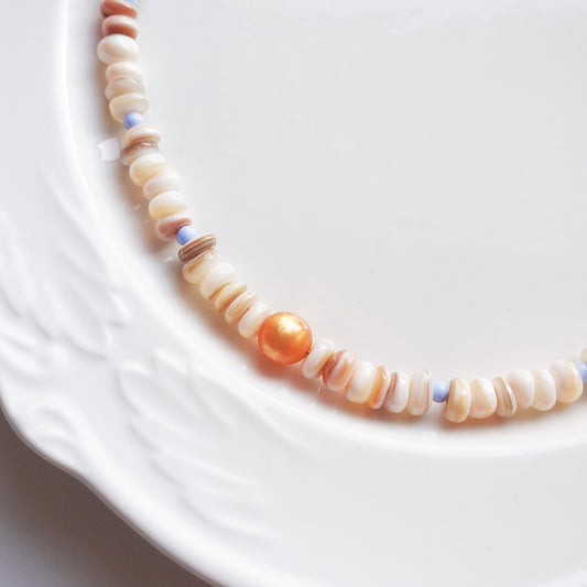 Amber Arch Beads Necklace