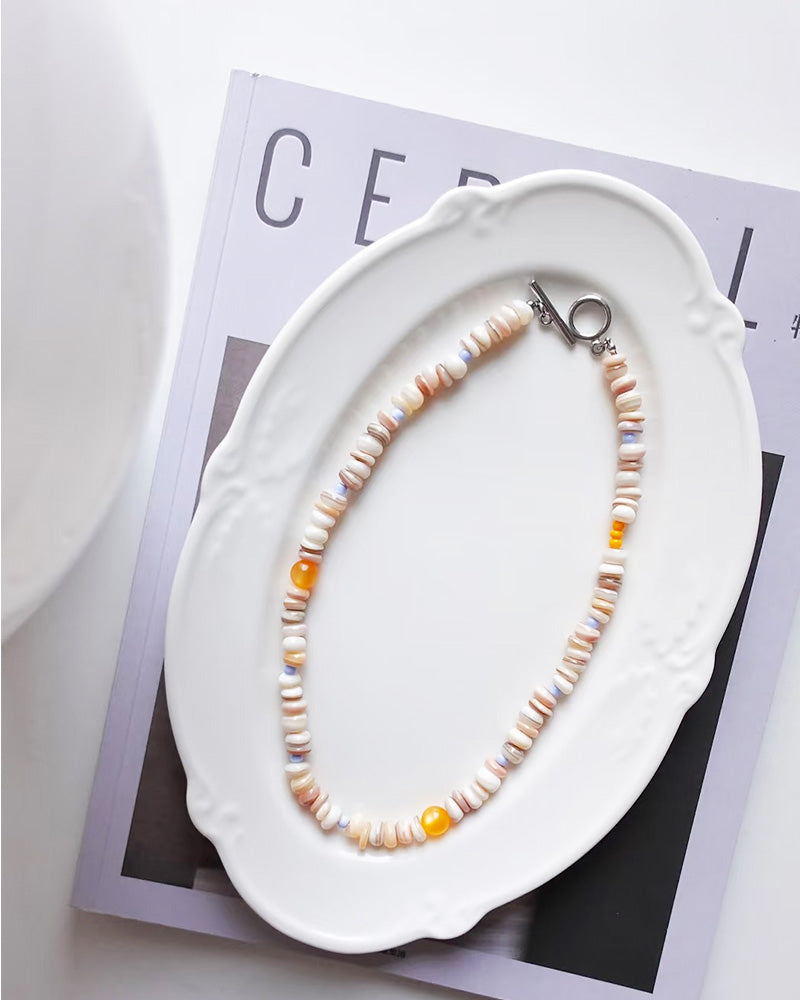 Amber Arch Beads Necklace