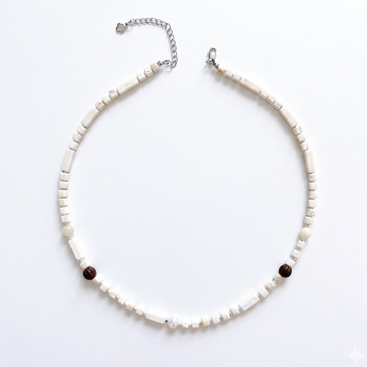 Oval courtyard Bead Necklace